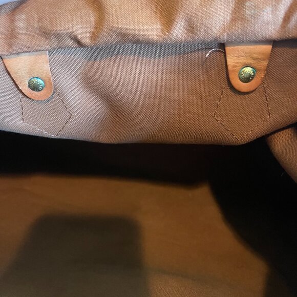 100% Authentic Louis Vuitton Speedy 40 Monogram (Vintage) - Picture 8 of 11